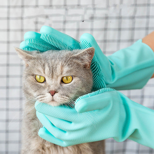 Magic Grooming Glove Removes Hair While Your Pet Enjoys